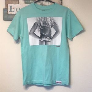 Men’s diamond T-shirt size small